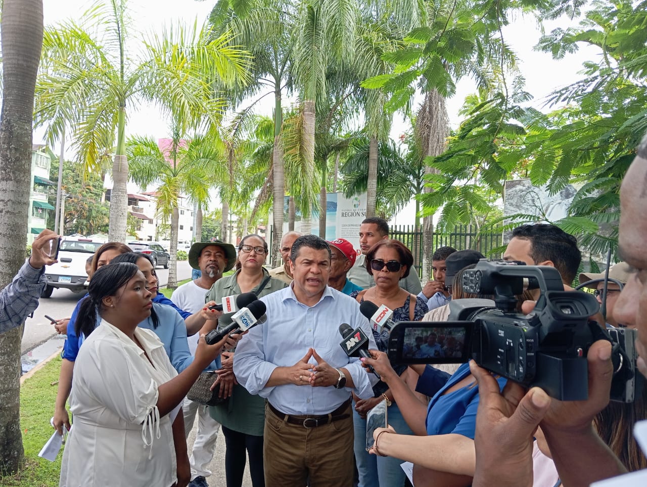 Tobías Crespo llama al Gobierno a respetar el Jardín Botánico - Noticias de hoy en República Dominicana | De Último Minuto