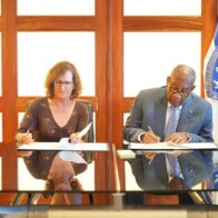 UASD suscribe acuerdo con la University of Massachusetts Amherst