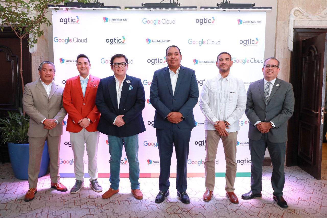 OGTIC canaliza 100 becas de capacitación tecnológica para instituciones públicas - Noticias de hoy en República Dominicana | De Último Minuto