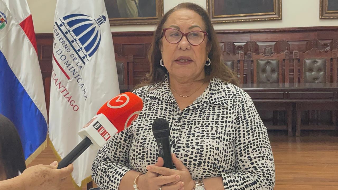 El MIVED y gobernación entrega "bono saldo” a familias de proyectos habitacionales en Santiago - Noticias de hoy en República Dominicana | De Último Minuto