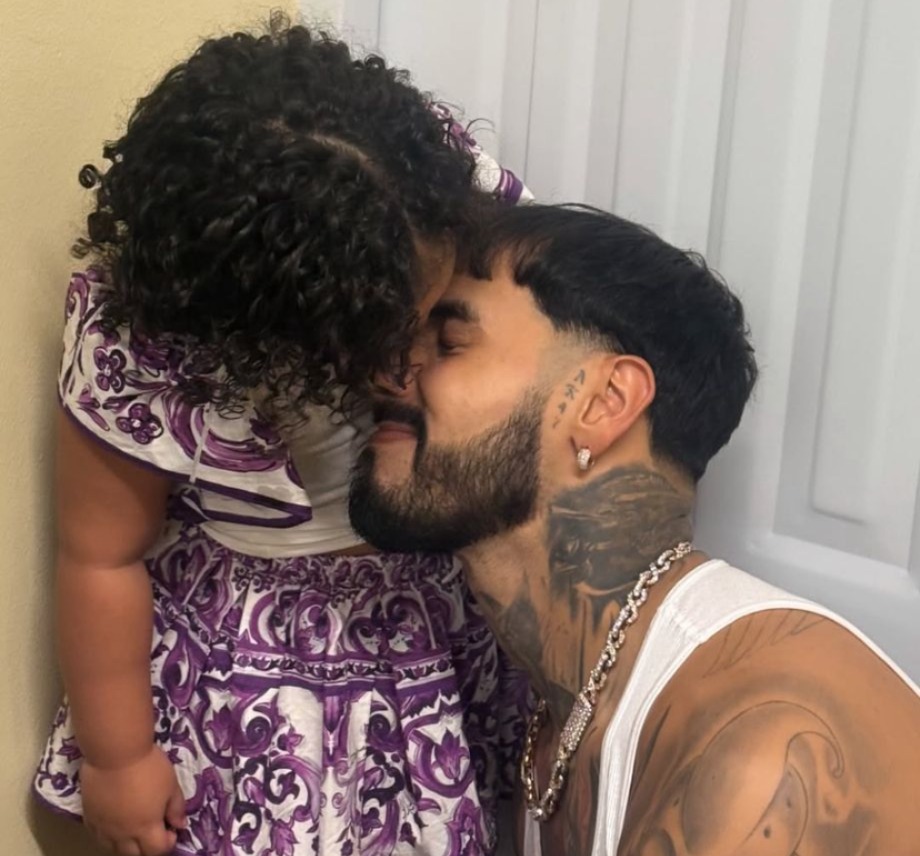 ¡Alerta ternura! Anuel AA protagoniza emotivo momento con su hija Cattaleya | 2 | ¡Alerta ternura! Anuel AA protagoniza emotivo momento con su hija Cattaleya - Noticias de hoy en República Dominicana | De Último Minuto