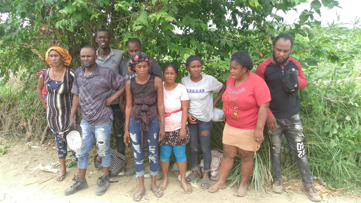 Ejército detiene a nueve haitianos en Mao que serían trasladados clandestinamente a Santiago - Noticias de hoy en República Dominicana | De Último Minuto