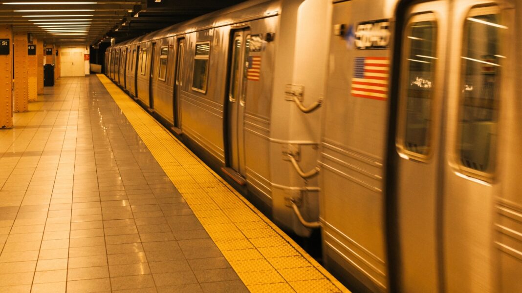 Dos personas mueren arrolladas por trenes en Manhattan en menos de dos horas