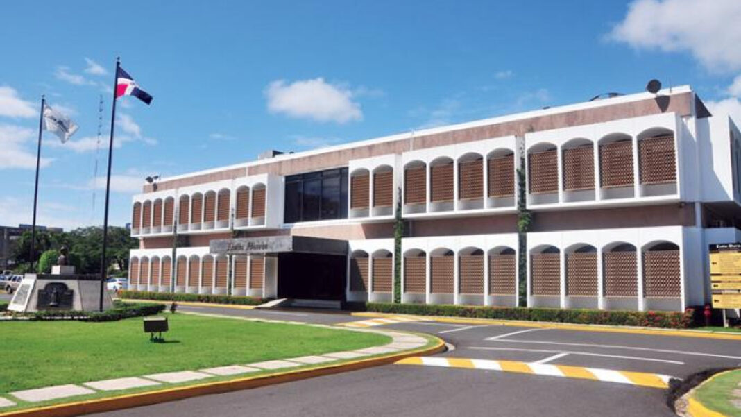 Listín Diario celebra hoy 136 años de historia en la prensa dominicana