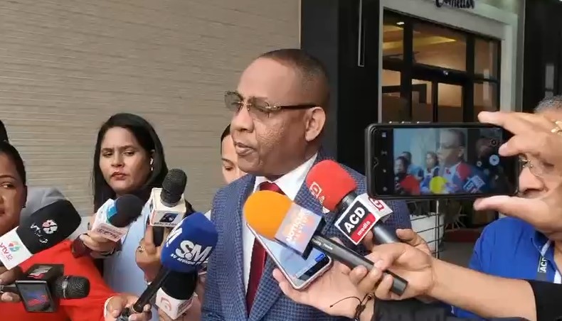 Diputado Carlos Sánchez defiende nuevo Código Penal y asegura que puede mejorarse