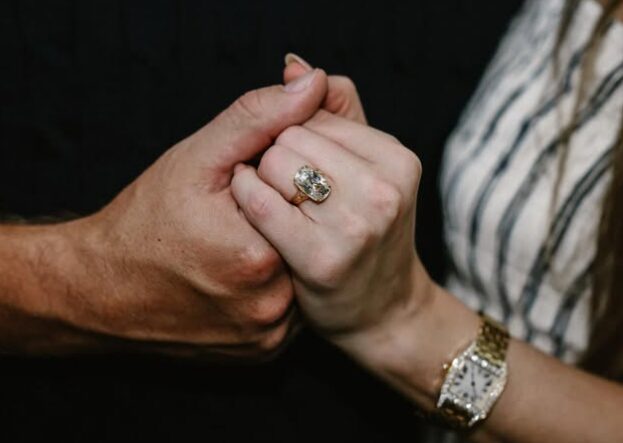 Taylor Swift anuncia su compromiso con Travis Kelce tras dos años de noviazgo | 3 | Taylor Swift anuncia su compromiso con Travis Kelce tras dos años de noviazgo - Noticias de hoy en República Dominicana | De Último Minuto