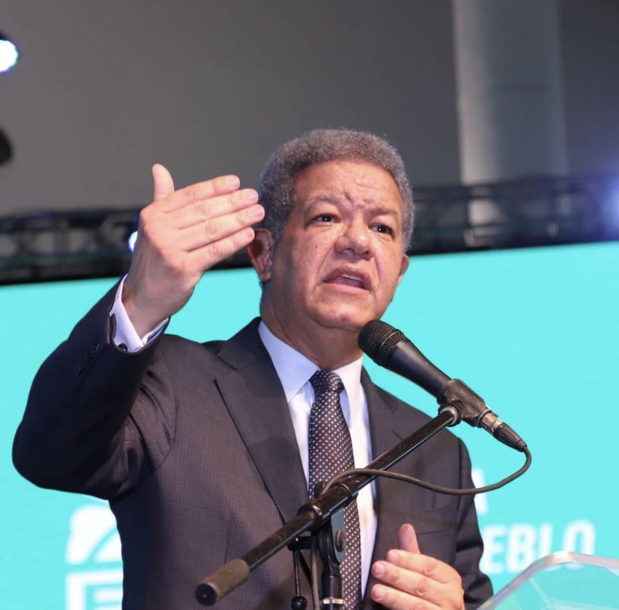 Leonel: “Hoy vi una encuesta y la Fuerza del Pueblo ya está en primer lugar” - Noticias de hoy en República Dominicana | De Último Minuto