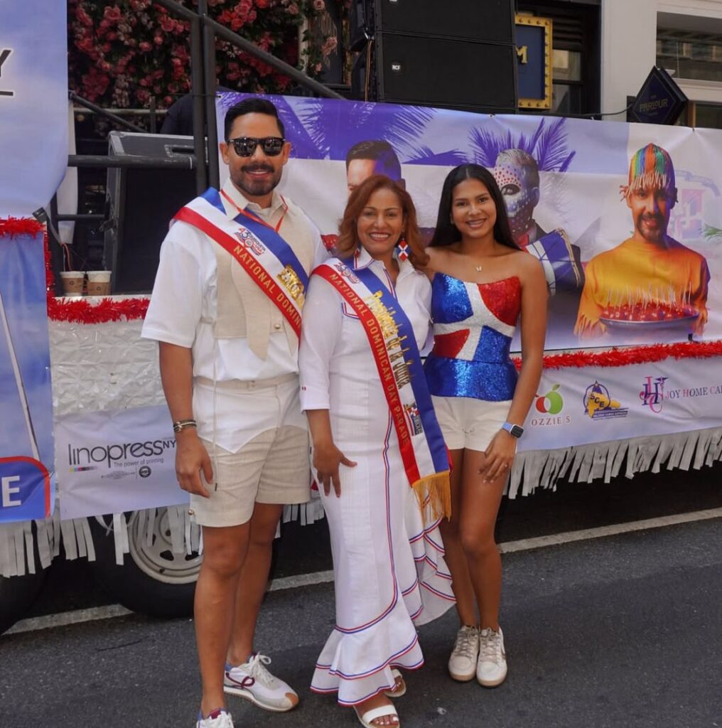 New York se viste de dominicanidad con el desfile Dominicano de Manhattan - Noticias de hoy en República Dominicana | De Último Minuto