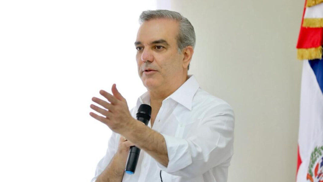 61% de los dominicanos cree que Abinader debería hacer cambios en su gabinete