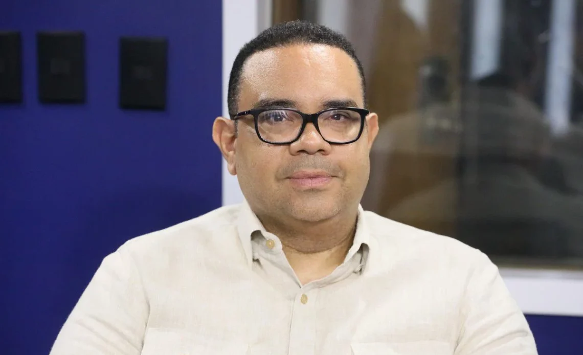 Designan a Abel José Guzmán Then como subdirector de la Dirección de Estrategia y Comunicación Gubernamental (Diecom) - Noticias de hoy en República Dominicana | De Último Minuto