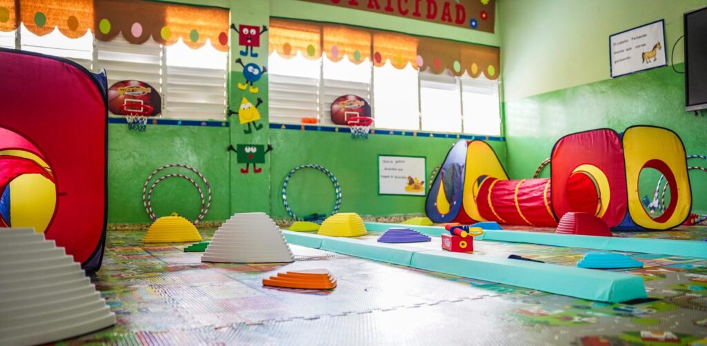 INEFI entrega nuevo polideportivo en Bayaguana | 3 | INEFI entrega nuevo polideportivo en Bayaguana - Noticias de hoy en República Dominicana | De Último Minuto