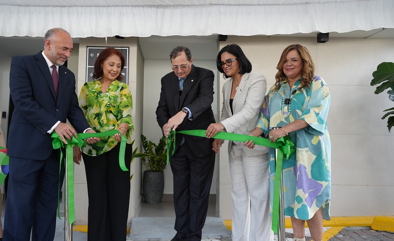 BHD inaugura sala de lactancia en el complejo Núñez de Cáceres