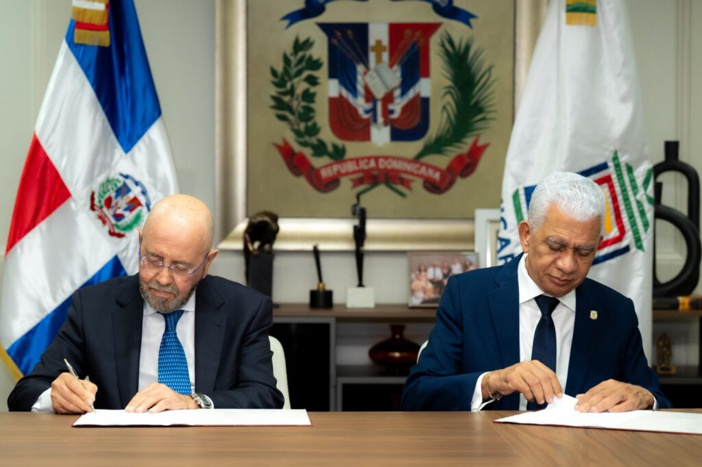 Senado firma convenio de colaboración interinstitucional con UNICARIBE | 3 | Senado firma convenio de colaboración interinstitucional con UNICARIBE - Noticias de hoy en República Dominicana | De Último Minuto