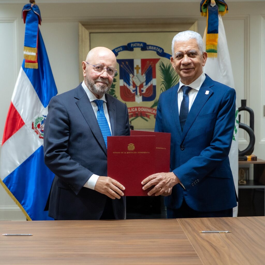 Senado firma convenio de colaboración interinstitucional con UNICARIBE | 2 | Senado firma convenio de colaboración interinstitucional con UNICARIBE - Noticias de hoy en República Dominicana | De Último Minuto