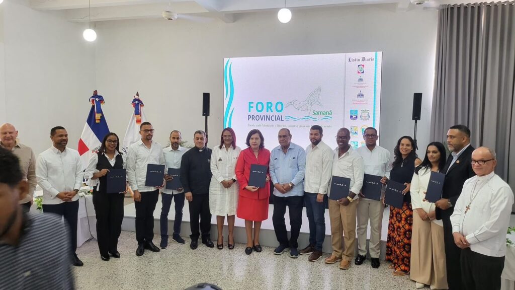 Samaná celebra con éxito su Foro Provincial por el Desarrollo Sostenible | 2 | Samaná celebra con éxito su Foro Provincial por el Desarrollo Sostenible - Noticias de hoy en República Dominicana | De Último Minuto