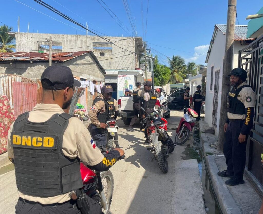 DNCD realiza operativo contra el microtráfico e incauta más de 141,000 gramos de distintos estupefacientes - Noticias de hoy en República Dominicana | De Último Minuto