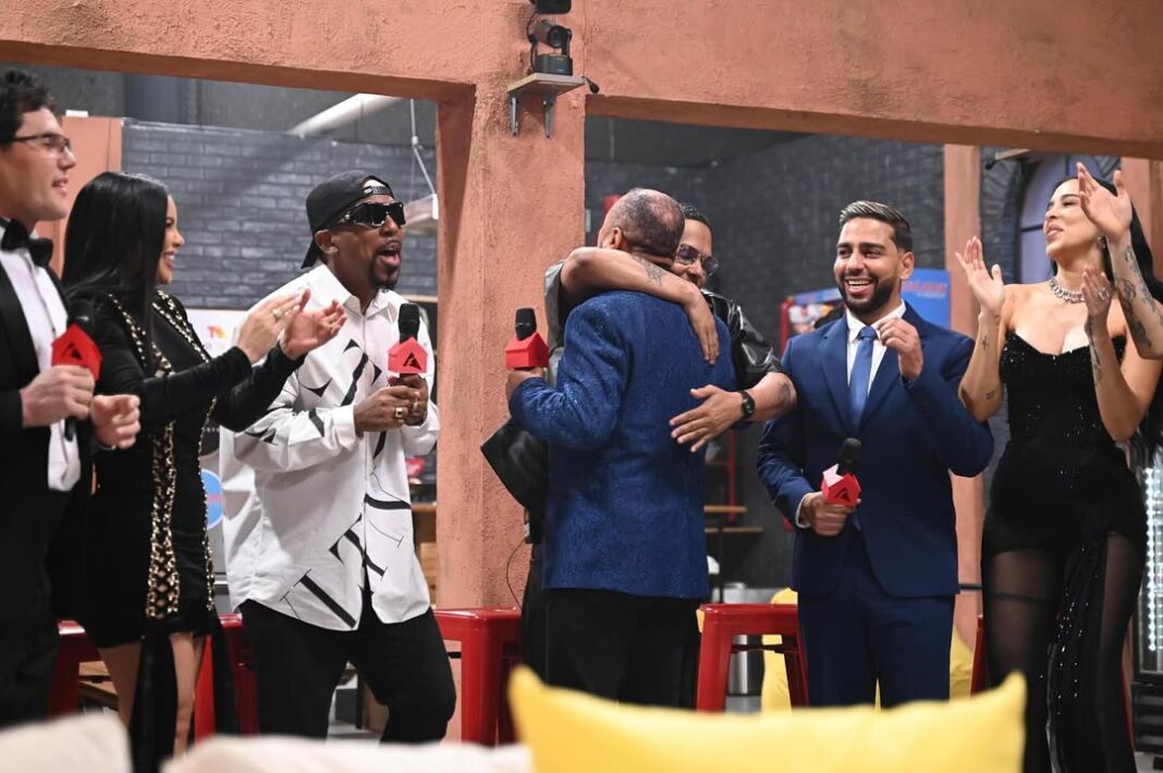 Santiago Matías resalta el trabajo de Miguel Holguín y Robert Sánchez en La Casa de Alofoke