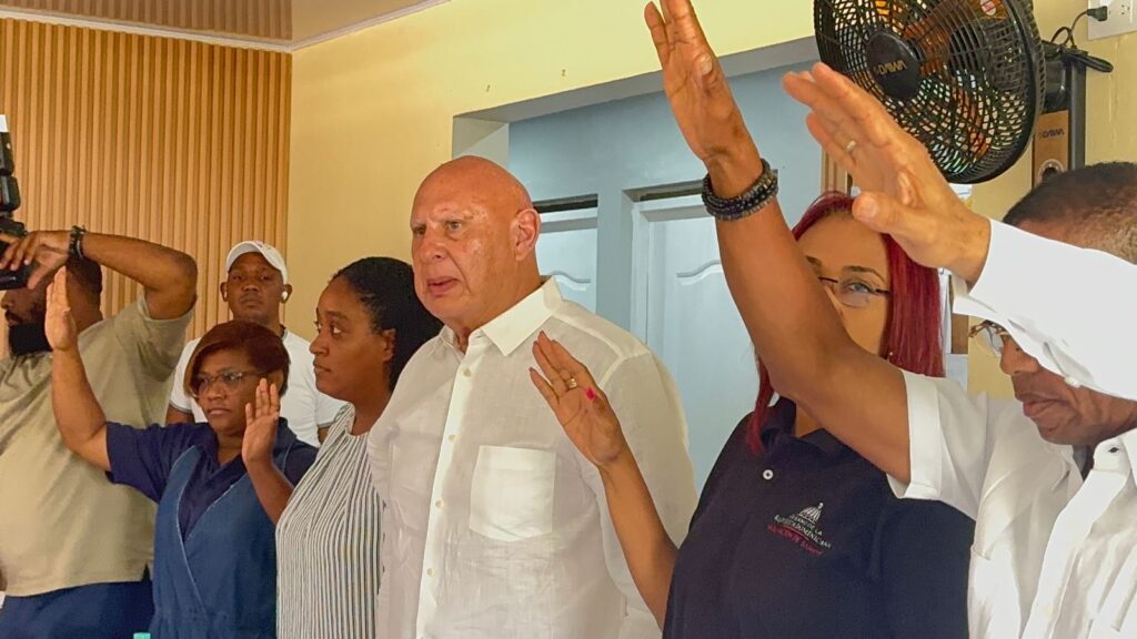 Juramentan Consejo de Desarrollo Municipal en Arroyo Barril con respaldo multisectorial | 4 | Juramentan Consejo de Desarrollo Municipal en Arroyo Barril con respaldo multisectorial - Noticias de hoy en República Dominicana | De Último Minuto