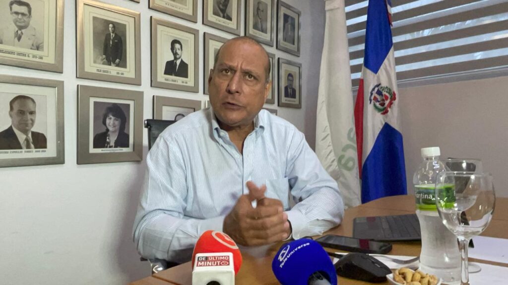 Presidente de CCS valora positivos cambios de funcionarios en el Gobierno | 2 | Presidente de CCS valora positivos cambios de funcionarios en el Gobierno - Noticias de hoy en República Dominicana | De Último Minuto