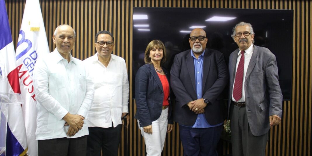 Museo realiza conferencia sobre Guerra Restauradora y su vinculación con el Himno Nacional Dominicano