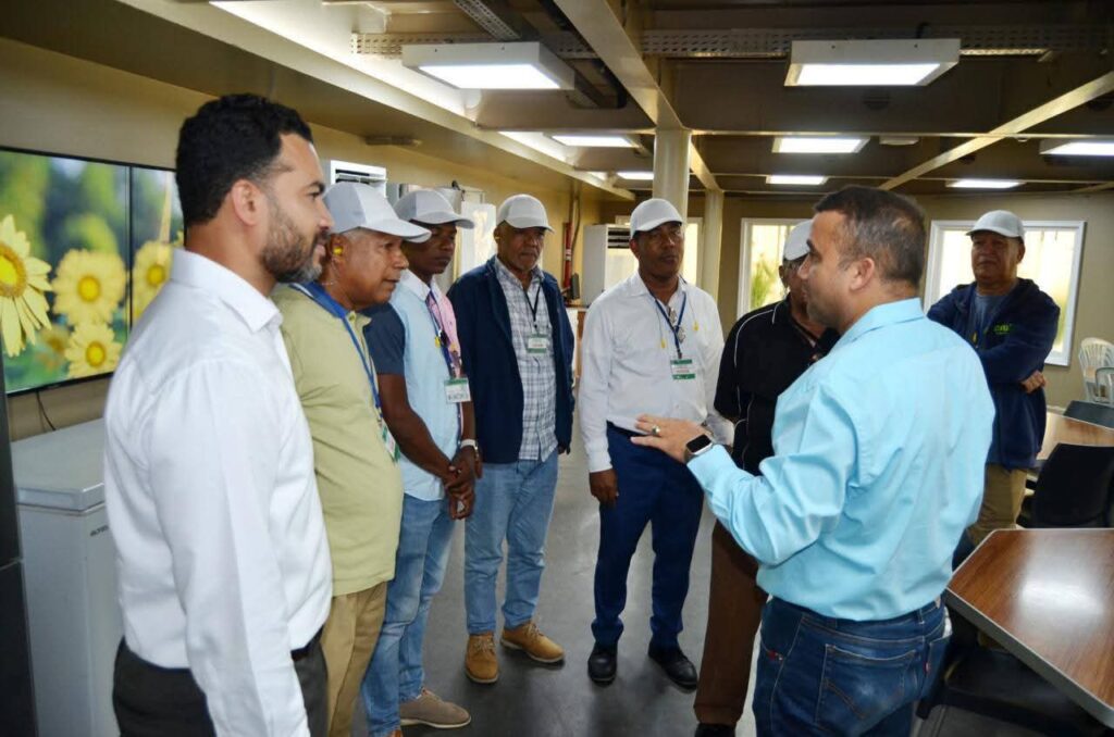 Comunicadores de Azua se capacitan sobre el sistema eléctrico del país | 4 | Comunicadores de Azua se capacitan sobre el sistema eléctrico del país - Noticias de hoy en República Dominicana | De Último Minuto
