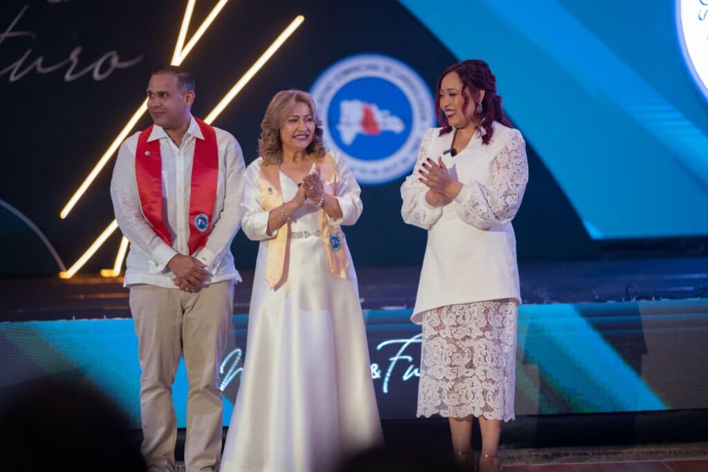 Vizmary Pineda Frías asume presidencia de la Sociedad Dominicana de Cardiología - Noticias de hoy en República Dominicana | De Último Minuto