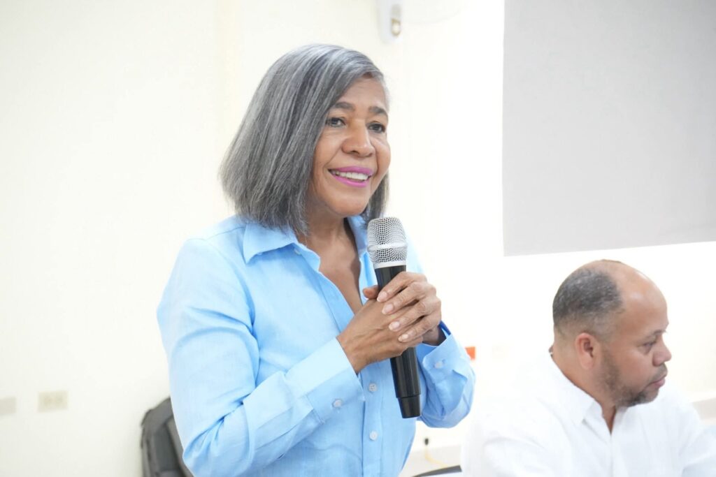 "Escuela en Peralta no está en convenio con la Iglesia Católica", afirma viceministro | 7 | "Escuela en Peralta no está en convenio con la Iglesia Católica", afirma viceministro - Noticias de hoy en República Dominicana | De Último Minuto