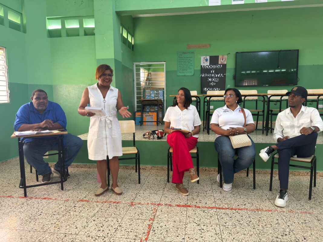 Distrito Educativo 14-04 de Samaná listo para el inicio del año escolar 2025–2026