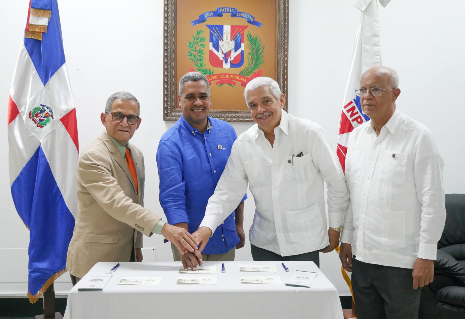 INPOSDOM lanza emisión postal conmemorativa por la V Convención Internacional de Historiadores y Numismáticos en Brasil