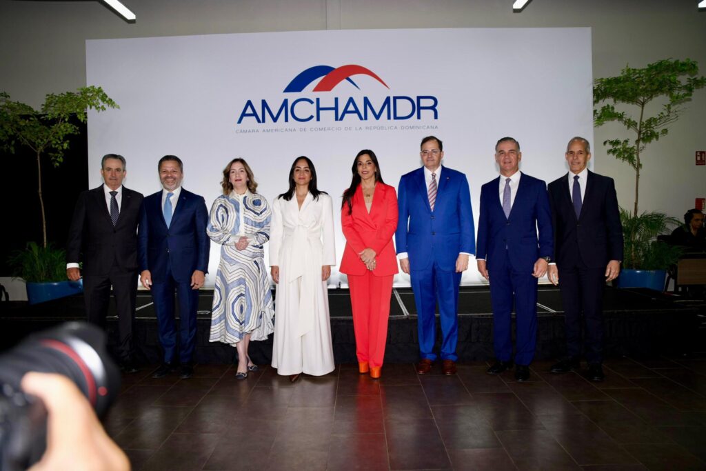 Faride Raful llama a sector privado al involucramiento social en la construcción de una RD más segura | 4 | Faride Raful llama a sector privado al involucramiento social en la construcción de una RD más segura - Noticias de hoy en República Dominicana | De Último Minuto