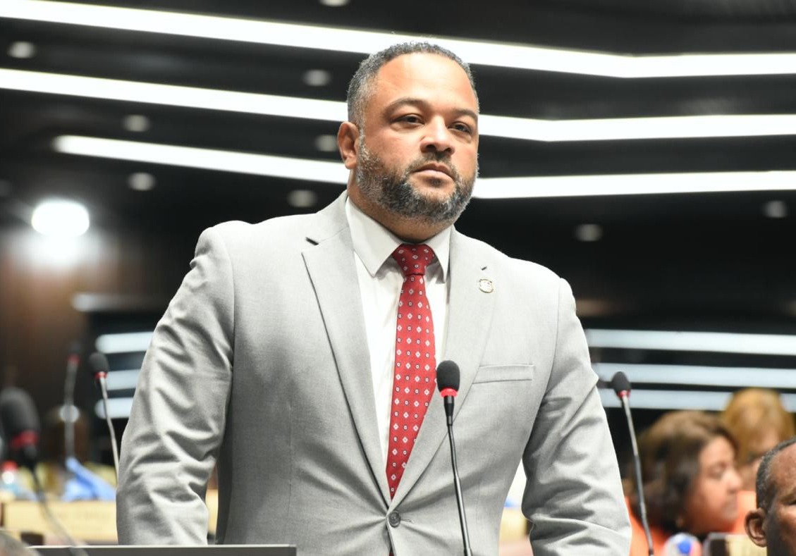 Diputado Carlos Pérez logra aprobación de Instituto Técnico Superior Comunitario en Santo Domingo Norte