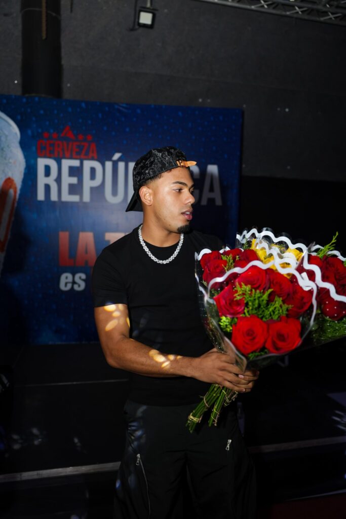 ¡De lujo! Myke Towers invitado esta noche en La Casa de Alofoke | 3 | ¡De lujo! Myke Towers invitado esta noche en La Casa de Alofoke - Noticias de hoy en República Dominicana | De Último Minuto