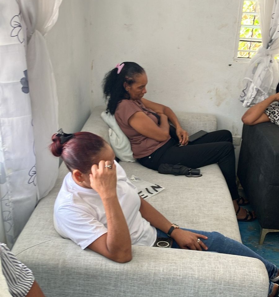Familiares de niño de 6 años que murió aplastado por una pared piden justicia - Noticias de hoy en República Dominicana | De Último Minuto