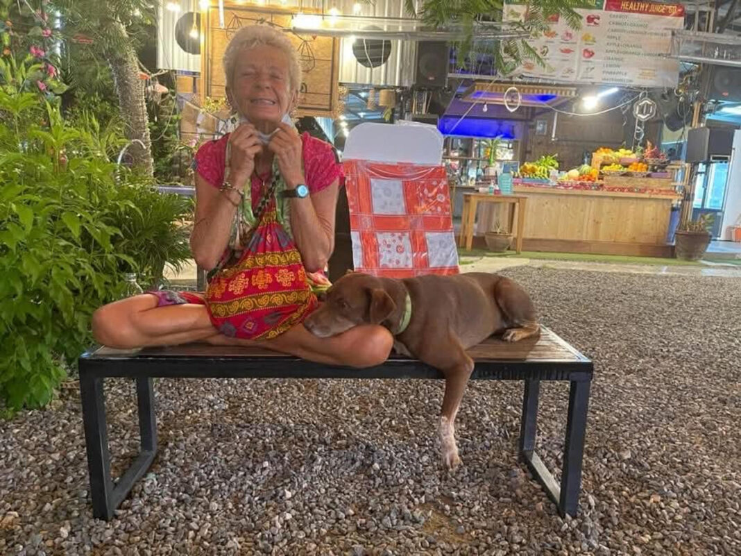 La Policía de Indonesia amplía la búsqueda de la española desaparecida en Lombok