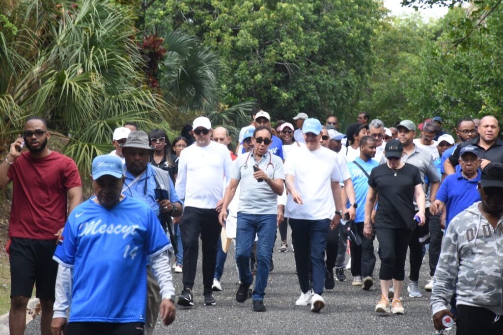 MESCYT realiza “Caminata por la Salud” en el Jardín Botánico | 2 | MESCYT realiza “Caminata por la Salud” en el Jardín Botánico - Noticias de hoy en República Dominicana | De Último Minuto