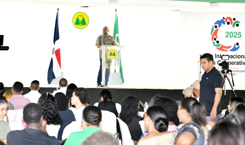 Jóvenes protagonizan el relevo generacional en el cooperativismo dominicano - Noticias de hoy en República Dominicana | De Último Minuto
