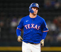 Rangers hunden aún más a los Yankees con poderosa remontada en extrainnings - Noticias de hoy en República Dominicana | De Último Minuto