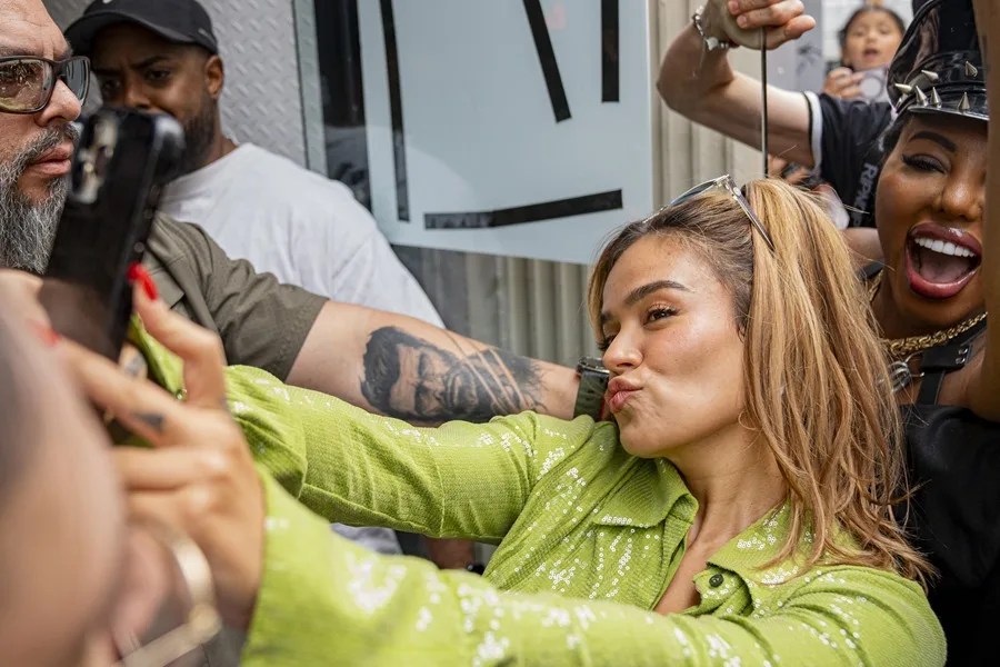 Karol G protagonizará el medio tiempo del juego de la NFL en São Paulo - Noticias de hoy en República Dominicana | De Último Minuto