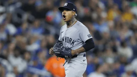 Yankees cortan a Stroman tras su flojo rendimiento y refuerzos en el bullpen