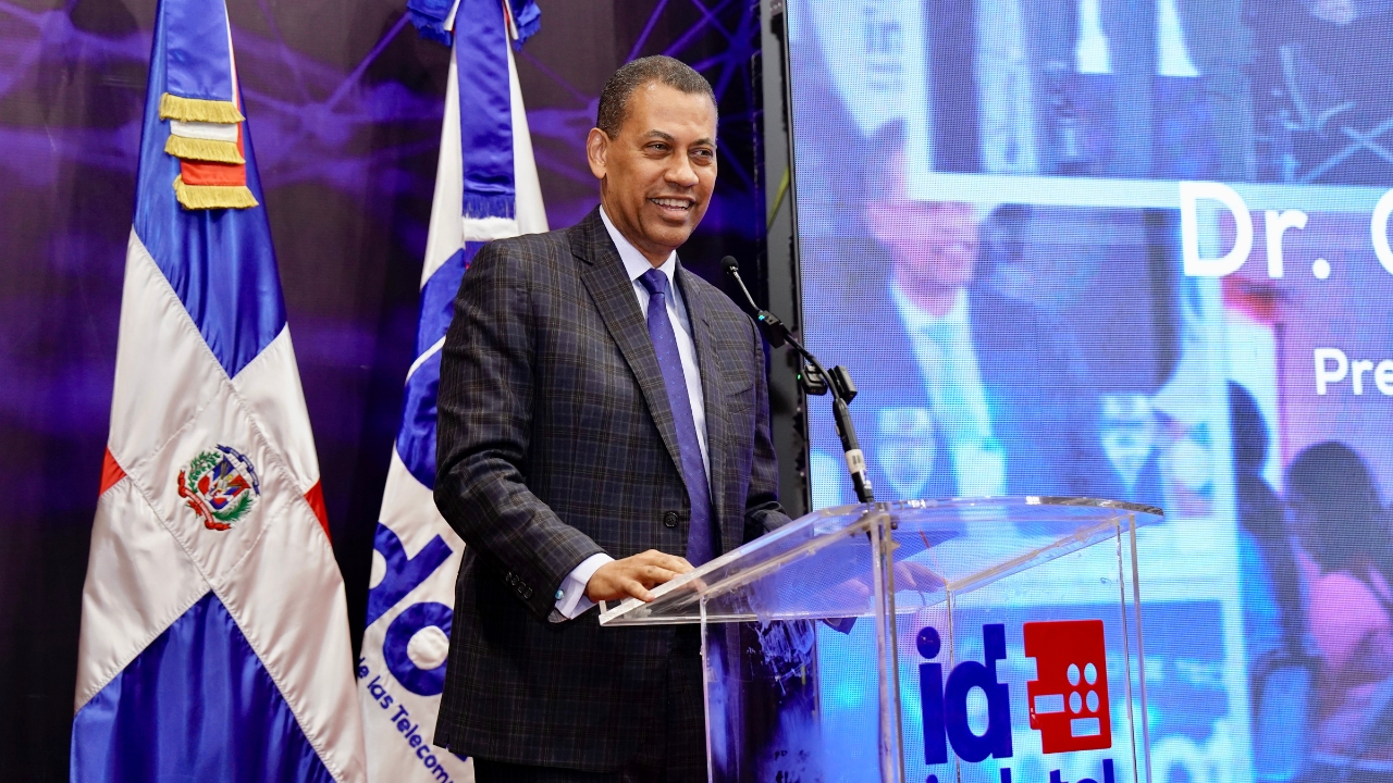 Guido Gómez Mazara destaca logros y avances durante su primer año al frente del INDOTEL