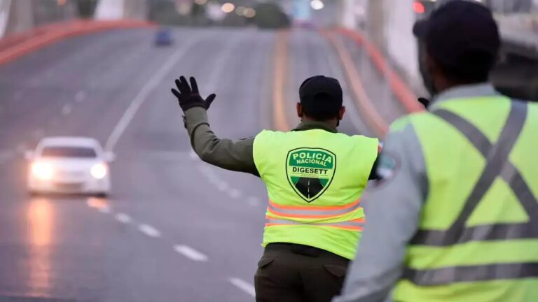 DIGESETT realiza operativo de alcoholimetría en La Romana para garantizar seguridad vial
