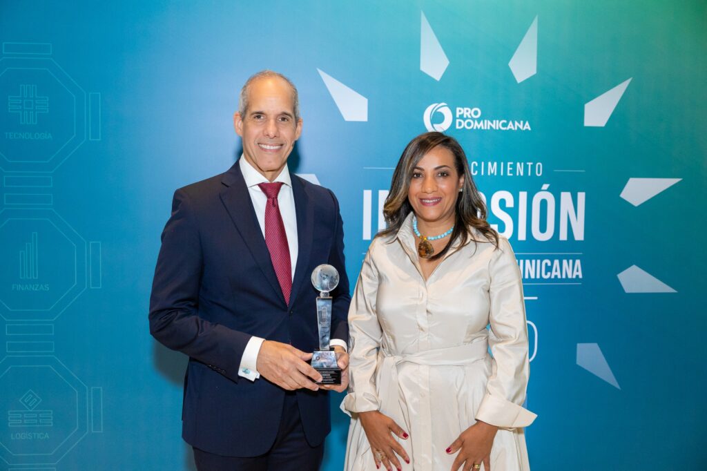 AES Dominicana reconocida por ProDominicana por diversificación y seguridad energética | 2 | AES Dominicana reconocida por ProDominicana por diversificación y seguridad energética - Noticias de hoy en República Dominicana | De Último Minuto