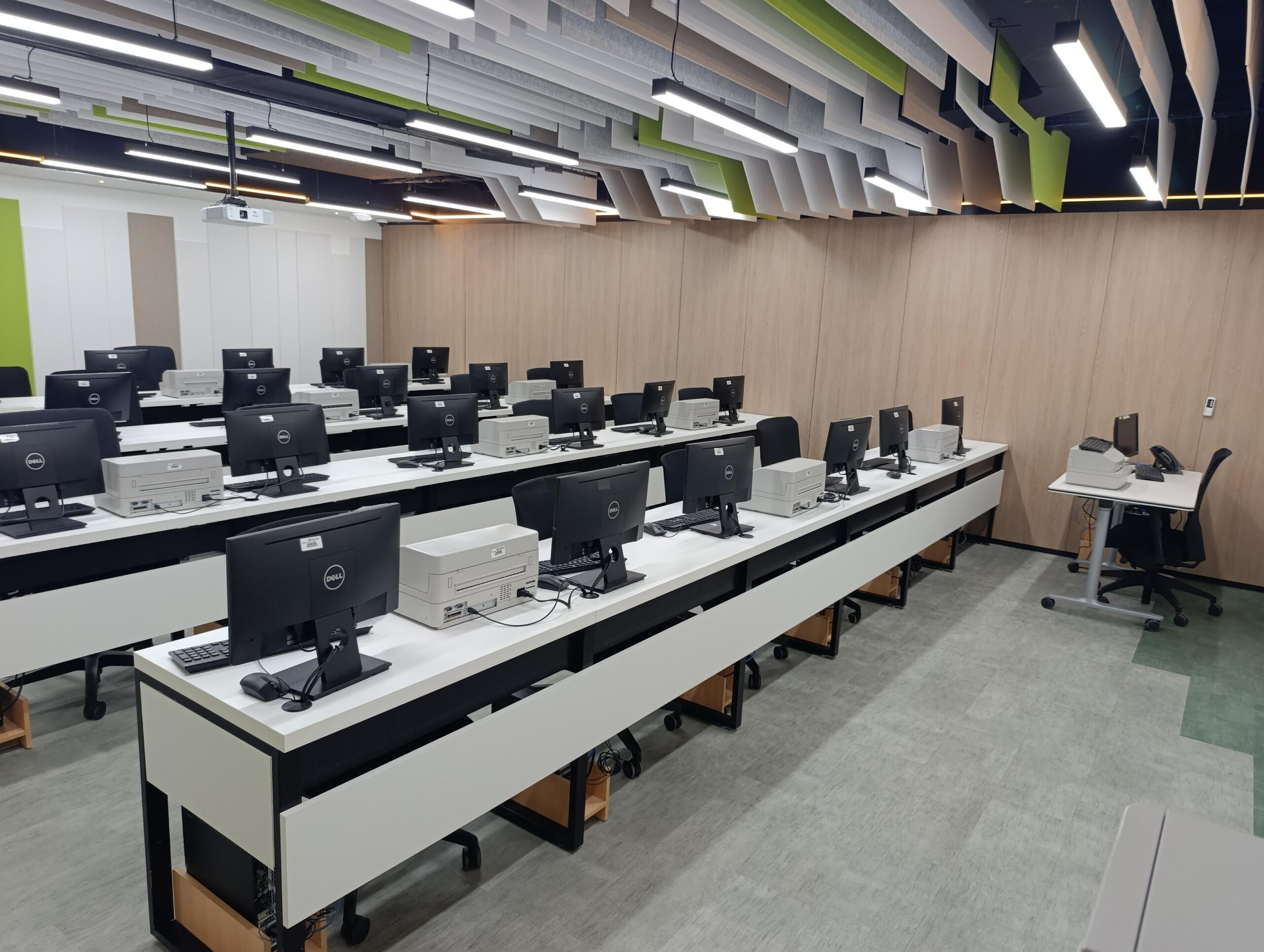 BHD abre centro de capacitación para su personal en la región norte
