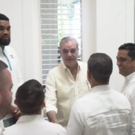 Abinader y Karl Towns construirán una arena de baloncesto en Tamboril - Noticias de hoy en República Dominicana | De Último Minuto