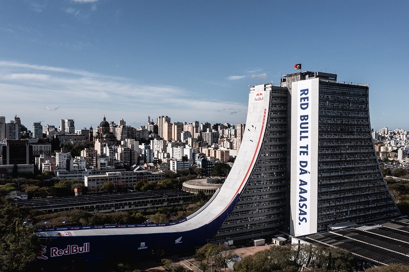 Sandro Dias se enfrenta en Red Bull Building Drop a la rampa de skate más grande del mundo | 2 | Sandro Dias se enfrenta en Red Bull Building Drop a la rampa de skate más grande del mundo - Noticias de hoy en República Dominicana | De Último Minuto