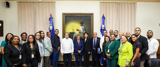 Vicepresidenta recibe a estudiantes de la diáspora y refuerza compromiso con la educación en el exterior | 2 | Vicepresidenta recibe a estudiantes de la diáspora y refuerza compromiso con la educación en el exterior - Noticias de hoy en República Dominicana | De Último Minuto