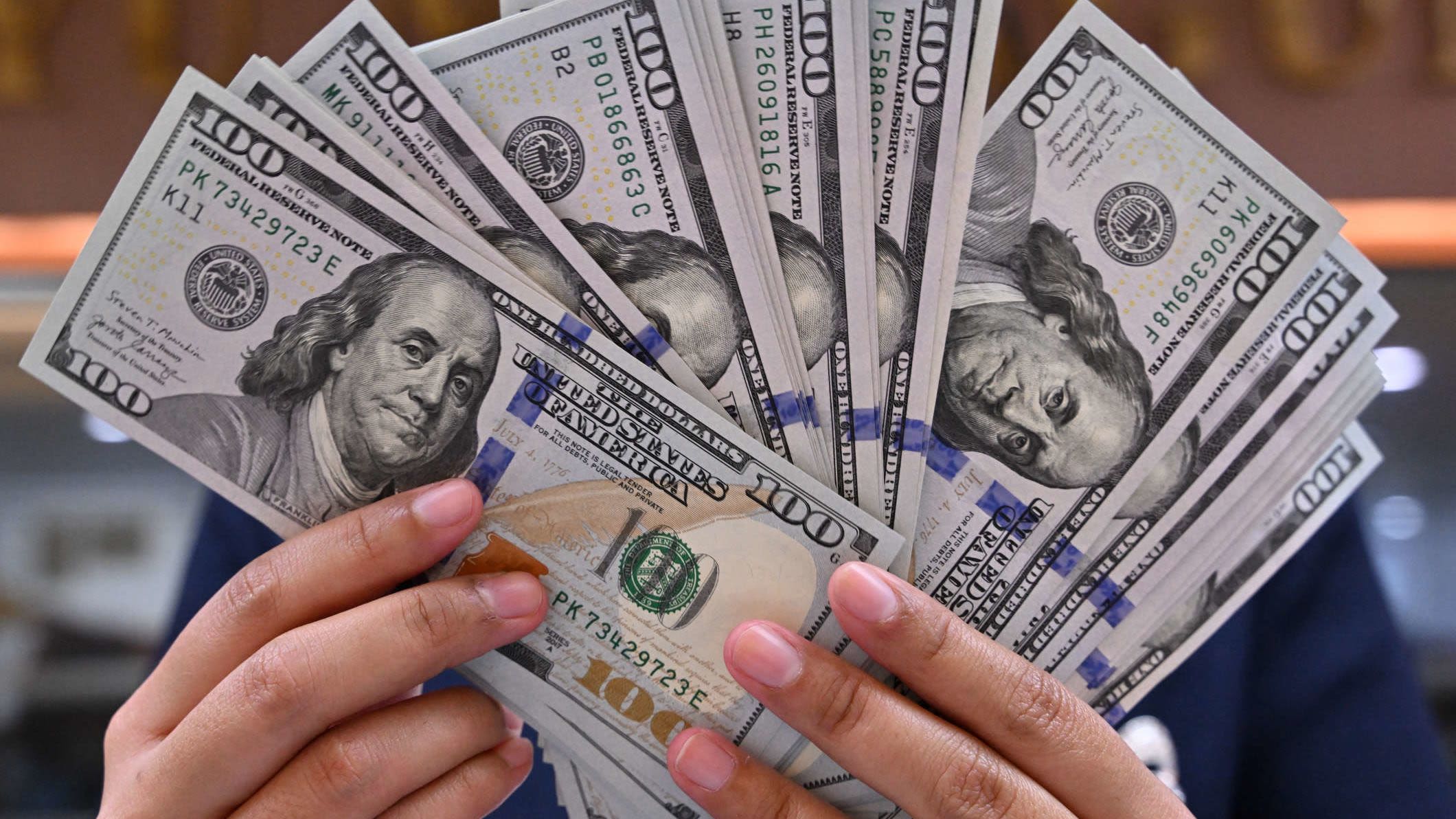 Precio del dólar.