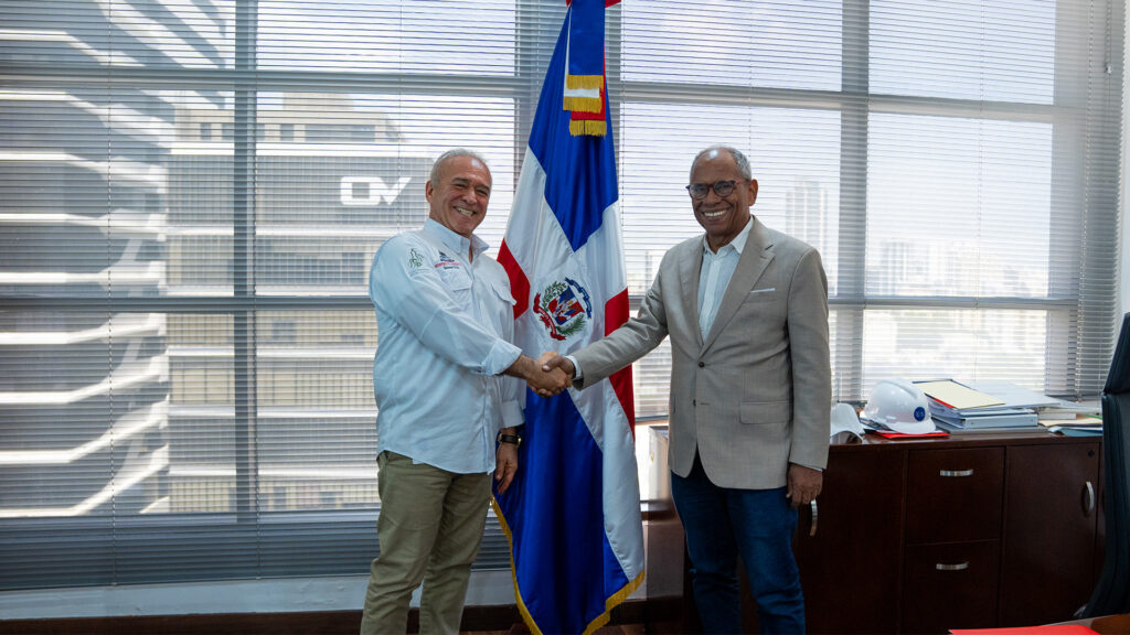 Fideicomiso VBC-RD y OMSA retoman compromiso de reforzar el transporte en Ciudad Juan Bosch | 4 | Fideicomiso VBC-RD y OMSA retoman compromiso de reforzar el transporte en Ciudad Juan Bosch - Noticias de hoy en República Dominicana | De Último Minuto