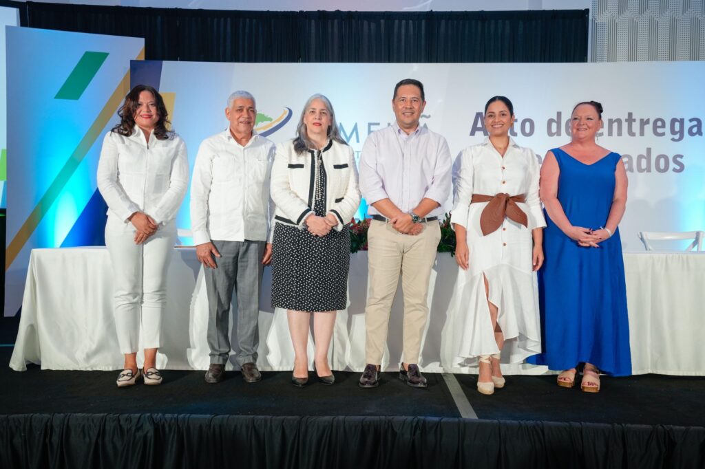 INFOTEP gradúa 97 técnicos especializados en áreas claves de la industria turística en Punta Cana | 3 | INFOTEP gradúa 97 técnicos especializados en áreas claves de la industria turística en Punta Cana - Noticias de hoy en República Dominicana | De Último Minuto