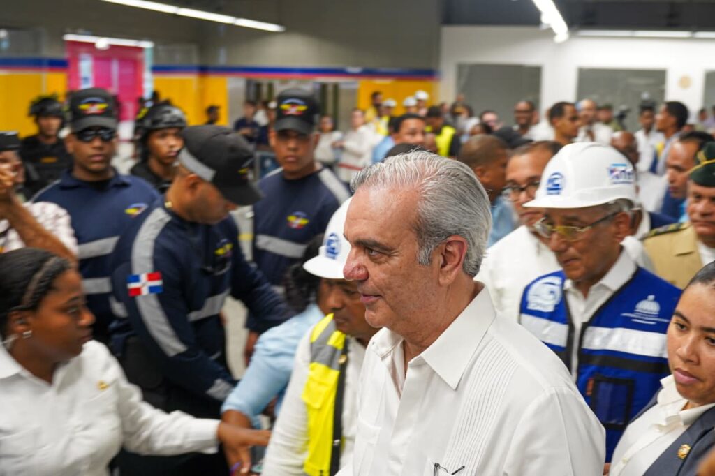 Abinader califica como un éxito prueba del Metro en Los Alcarrizos; reitera apertura en febrero de 2026 | 11 | Abinader califica como un éxito prueba del Metro en Los Alcarrizos; reitera apertura en febrero de 2026 - Noticias de hoy en República Dominicana | De Último Minuto